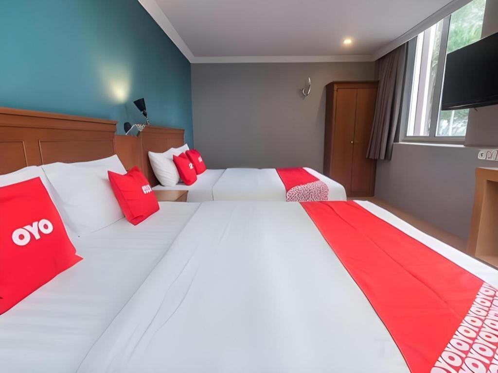 River Park Hotel Сібу Екстер'єр фото