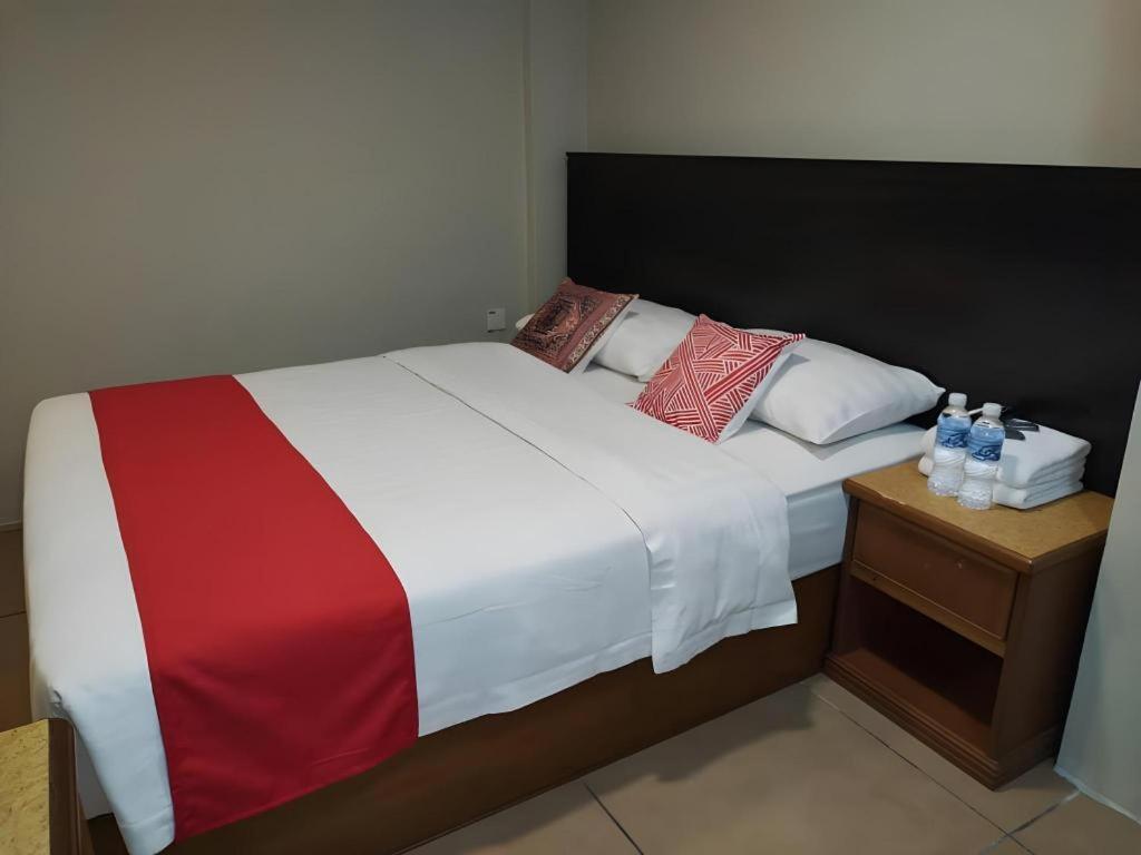 River Park Hotel Сібу Екстер'єр фото