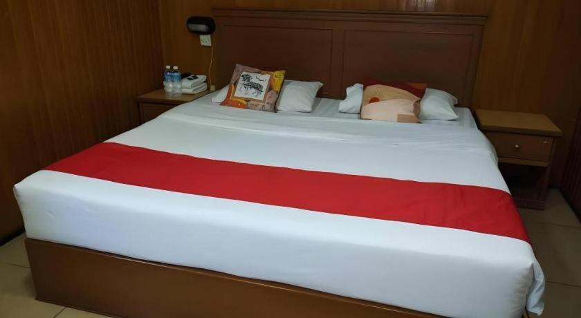 River Park Hotel Сібу Екстер'єр фото